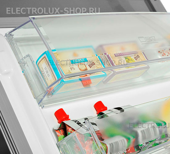 Дверные полки двухкамерного холодильника Electrolux EN 3880 AOX
